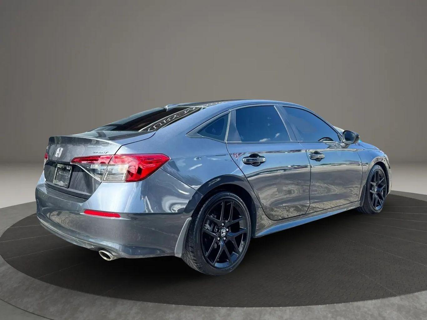 Honda Civic Sport Sedan 4D - Thumbnail 14