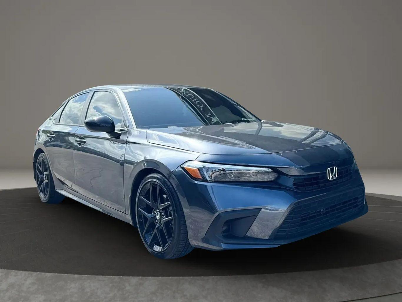 Honda Civic Sport Sedan 4D - Thumbnail 5
