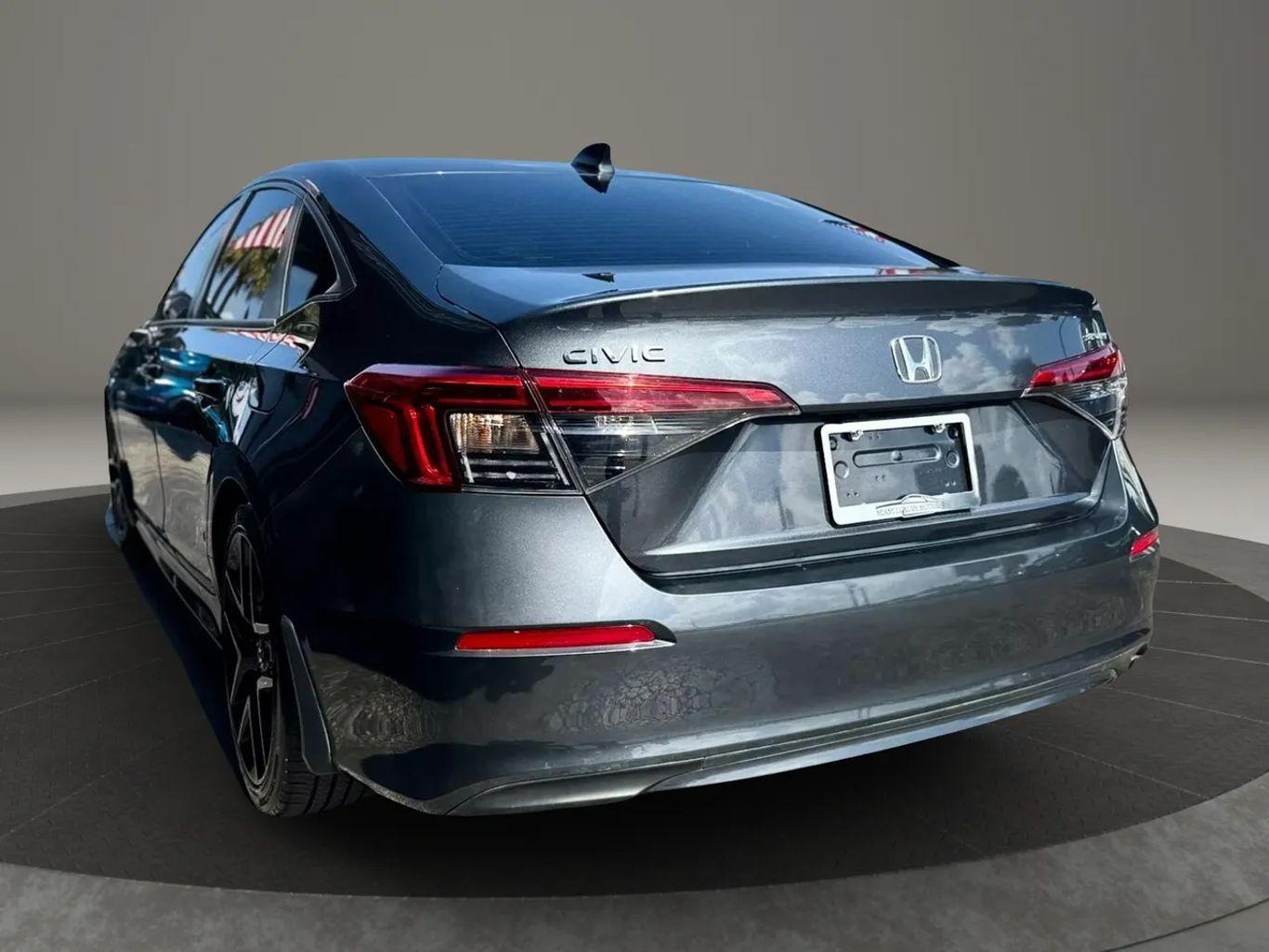 Honda Civic Sport Sedan 4D - Thumbnail 10