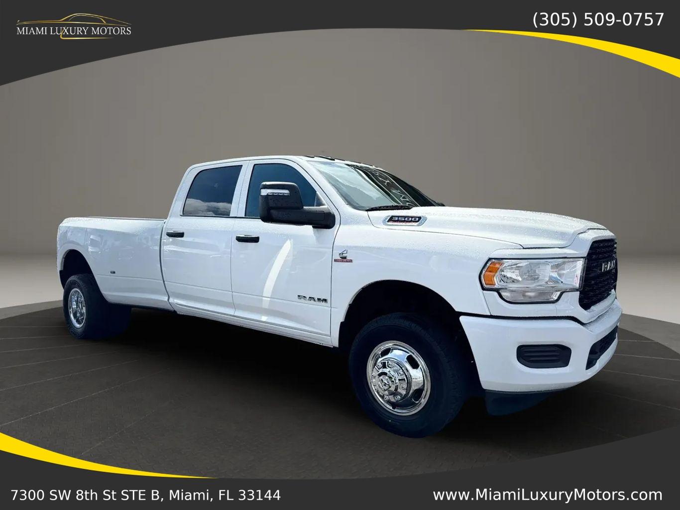 Ram 3500 Crew Cab Tradesman Pickup 4D 8 Ft - Thumbnail 2
