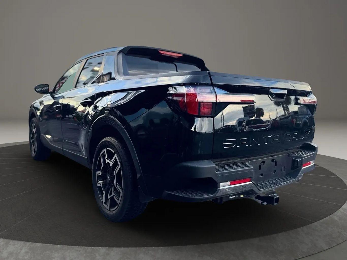 Hyundai Santa Cruz Limited Pickup 4D 4 Ft - Thumbnail 9