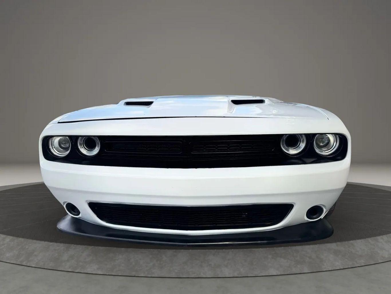 Dodge Challenger R/T Scat Pack Widebody Coupe 2D - Thumbnail 5