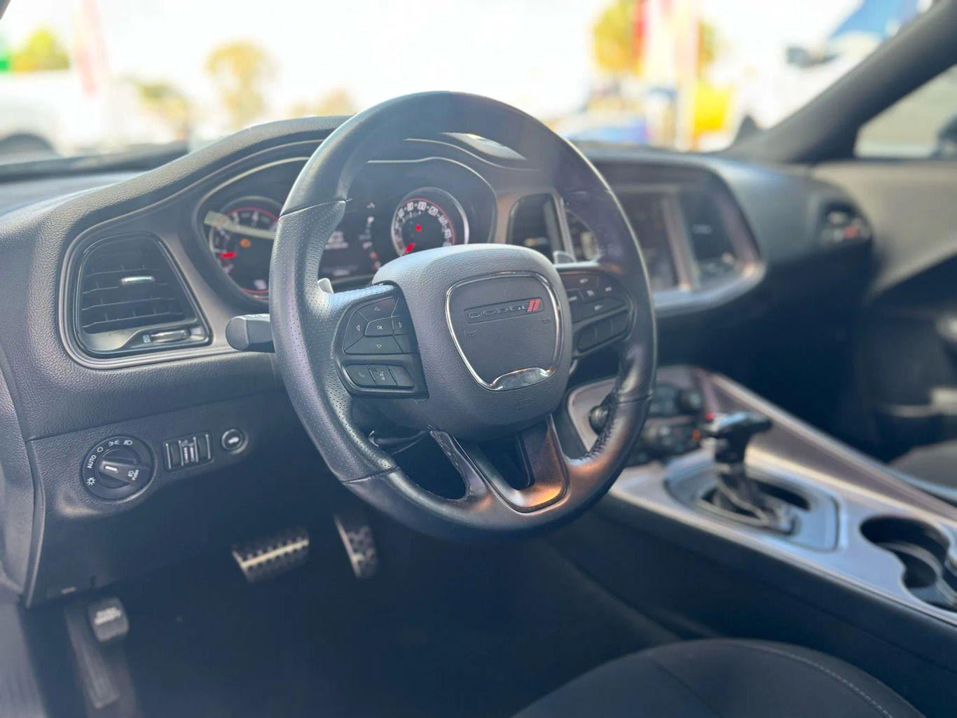 Dodge Challenger R/T Scat Pack Widebody Coupe 2D - Thumbnail 19