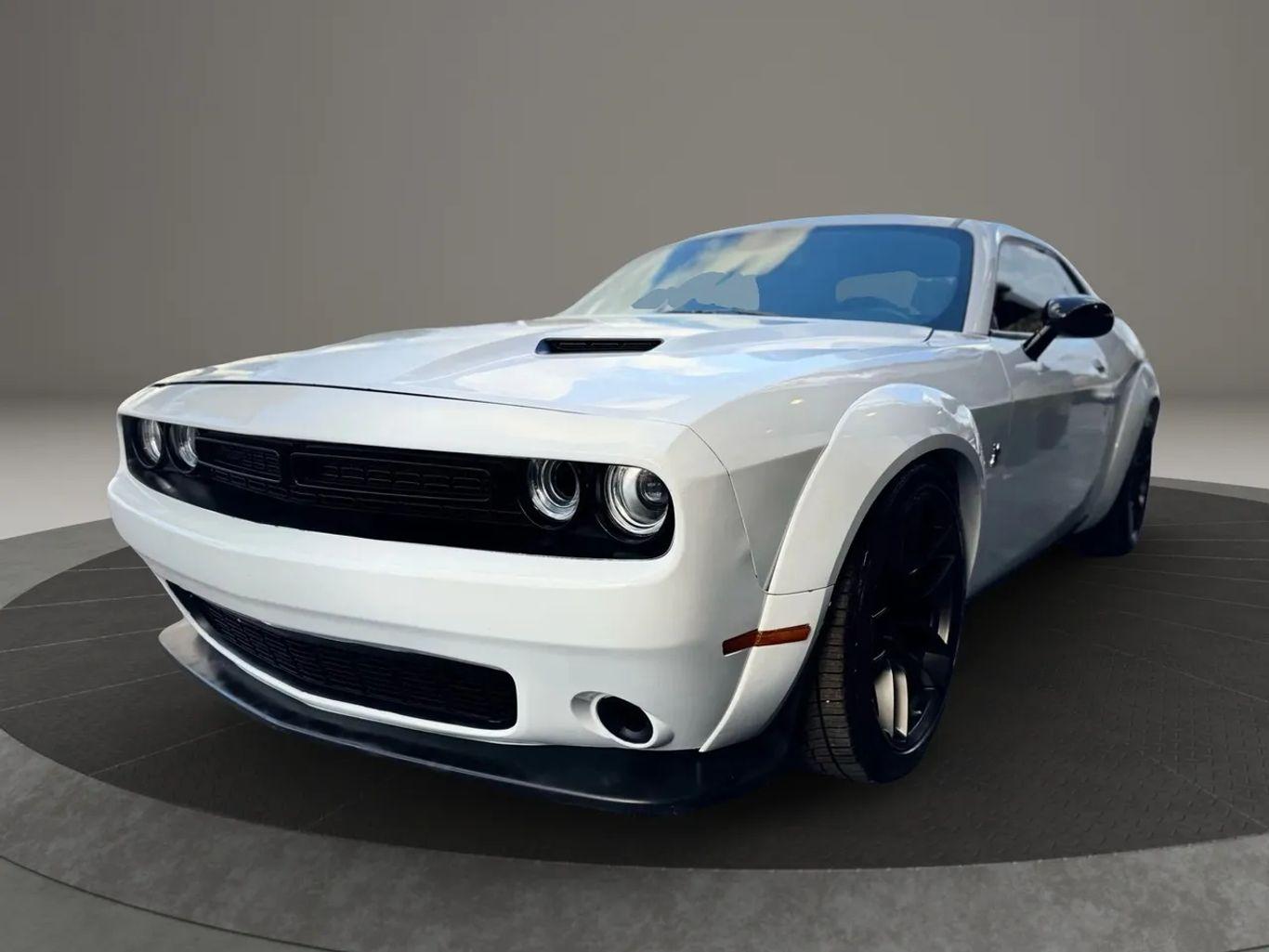 Dodge Challenger R/T Scat Pack Widebody Coupe 2D - Thumbnail 7