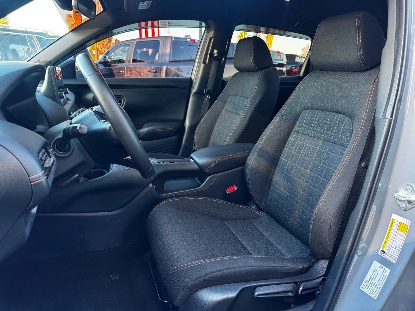 Honda Hr-V Sport Suv 4D - Thumbnail 14