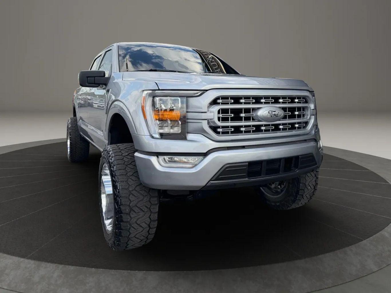 Ford F150 Supercrew Cab Xlt Pickup 4D 5 1/2 Ft - Thumbnail 5