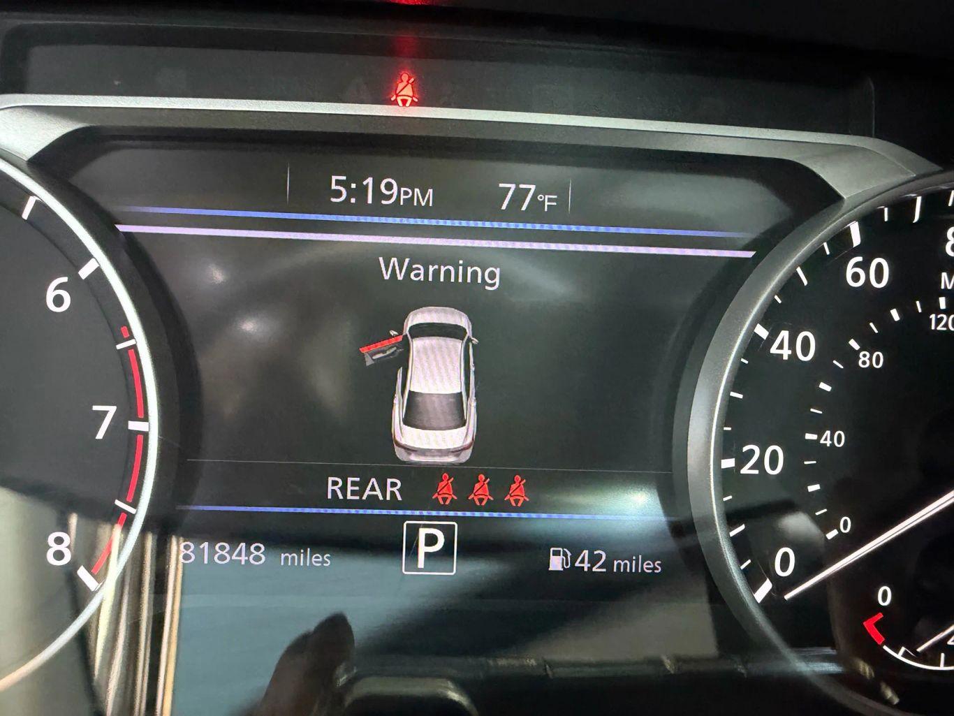 Nissan Sentra Sv Sedan 4D - Thumbnail 19