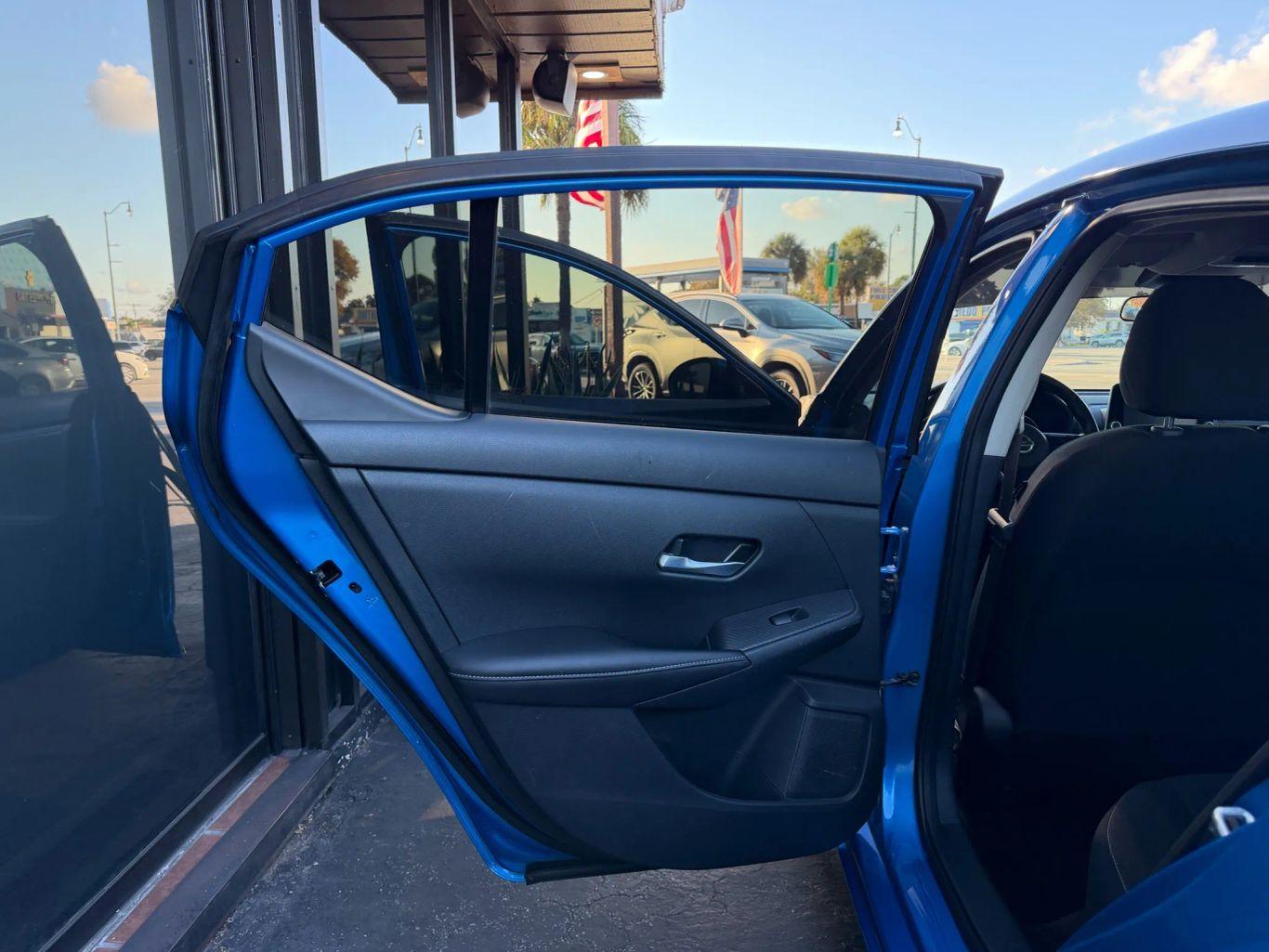 Nissan Sentra Sv Sedan 4D - Thumbnail 20