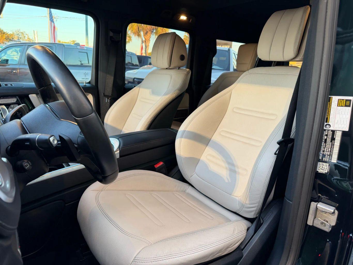 Mercedes-Benz G-Class G 550 Sport Utility 4D - Thumbnail 17