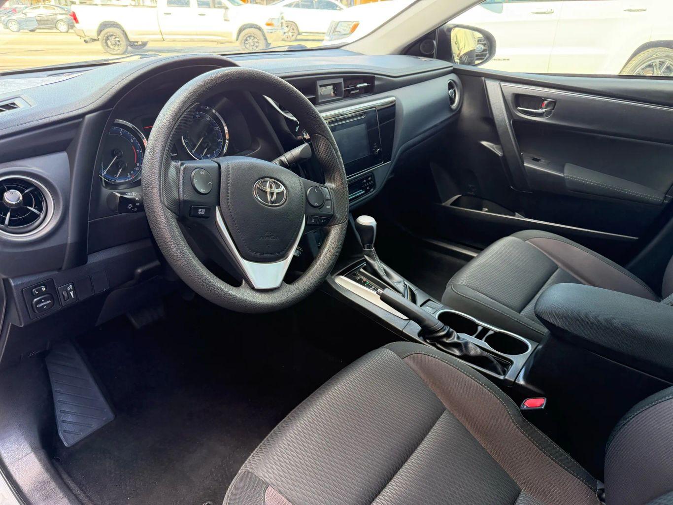 Toyota Corolla Se Sedan 4D - Thumbnail 18