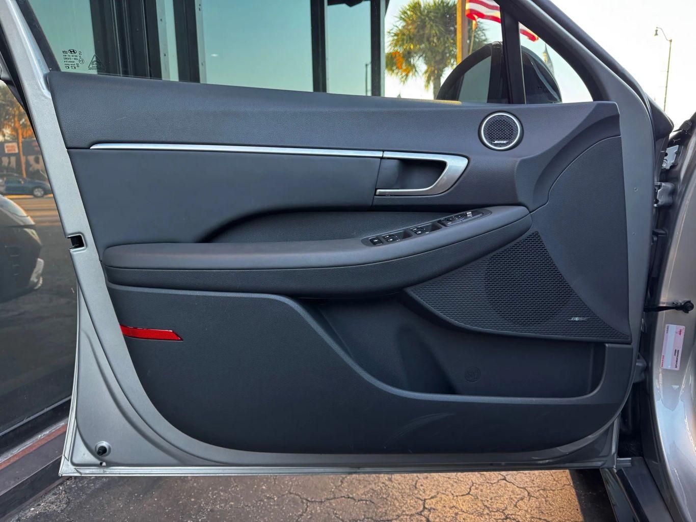 Hyundai Sonata Sel Plus Sedan 4D - Thumbnail 11