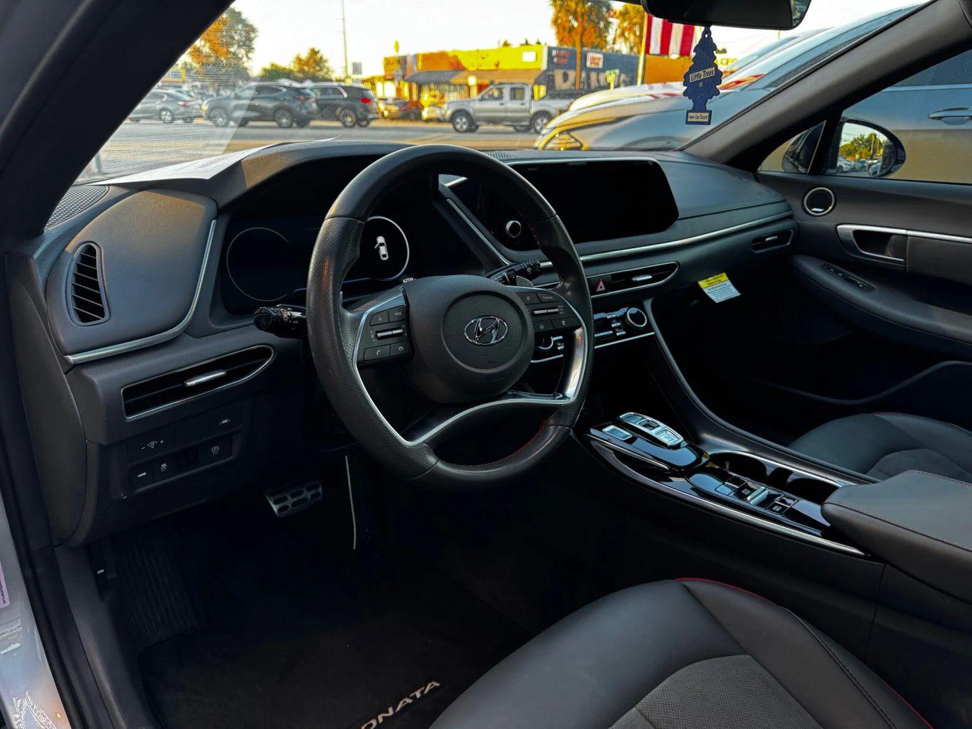 Hyundai Sonata Sel Plus Sedan 4D - Thumbnail 18