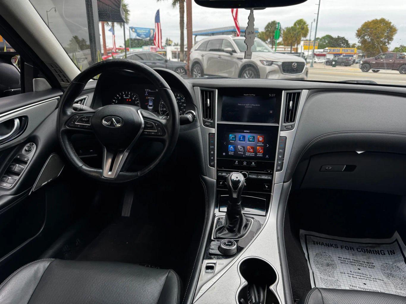 Infiniti Q50 3.0T Luxe Sedan 4D - Thumbnail 16