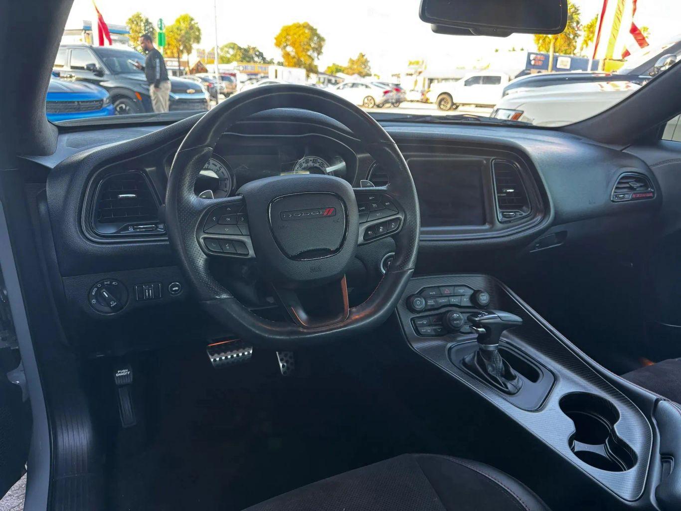 Dodge Challenger R/T Scat Pack Coupe 2D - Thumbnail 17