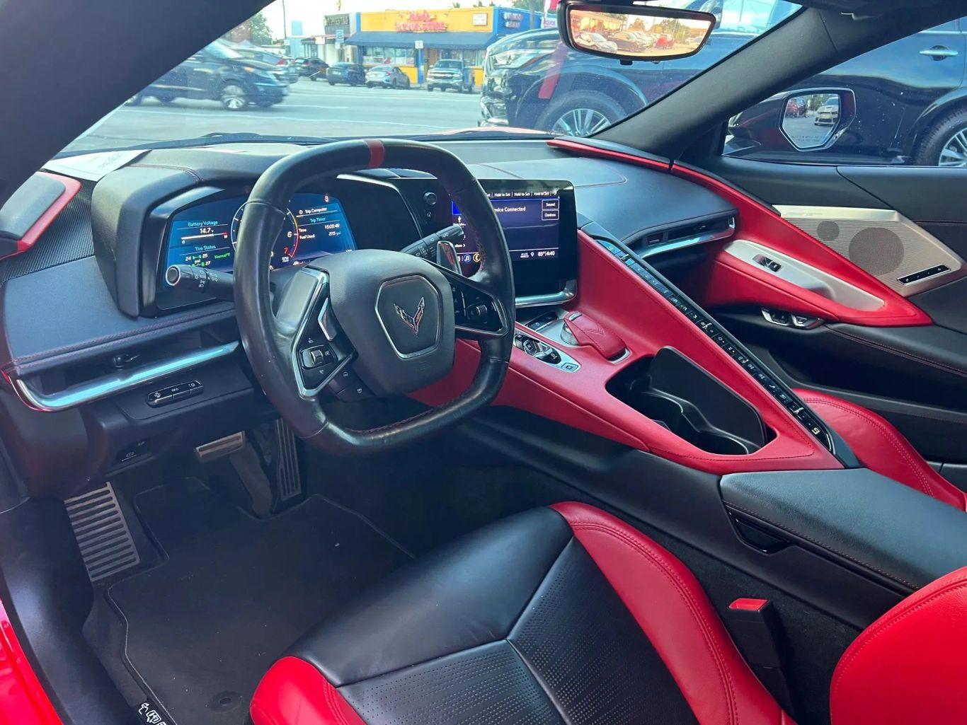 Chevrolet Corvette Stingray Coupe 2D - Thumbnail 16