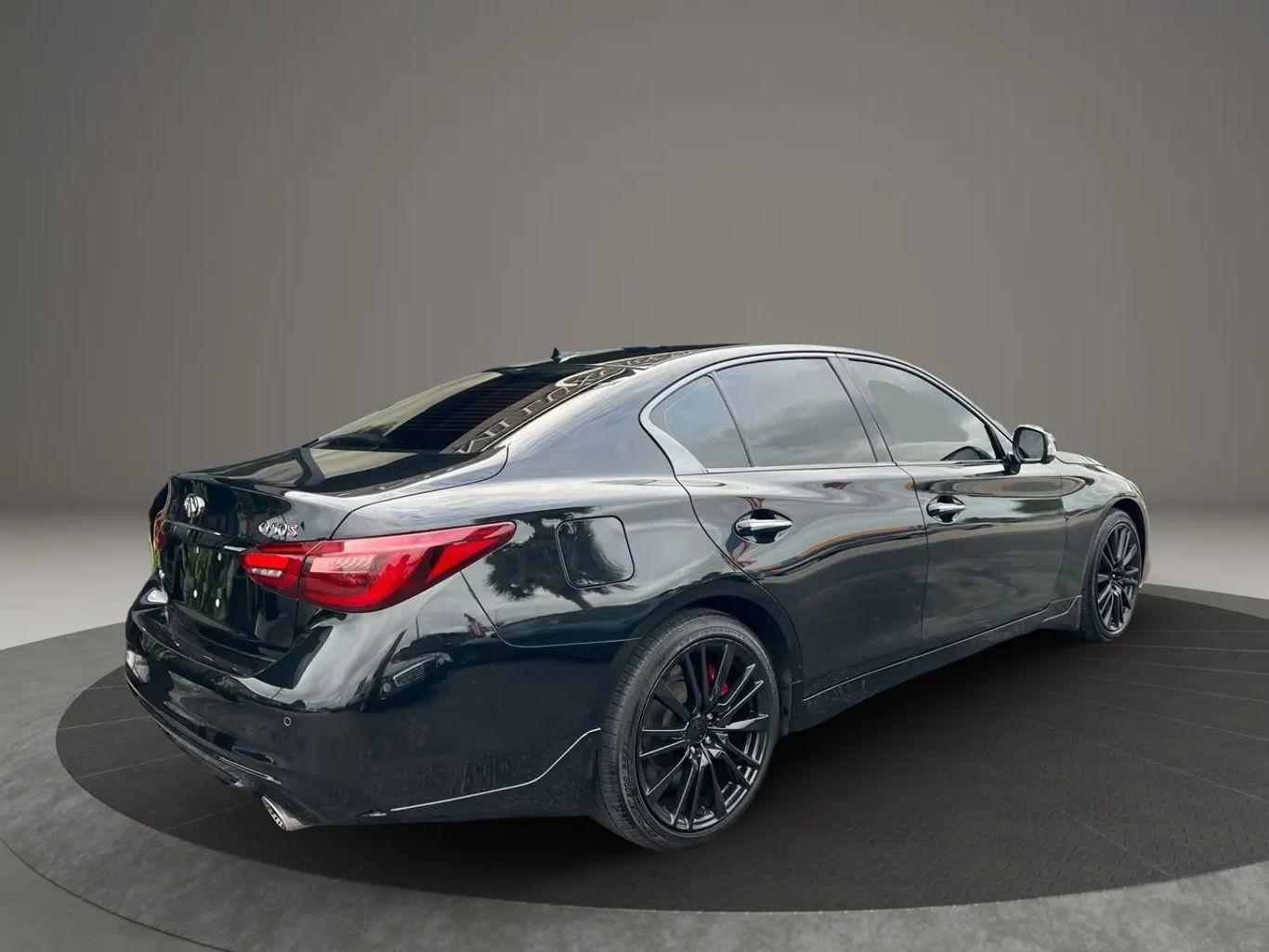 Infiniti Q50 Red Sport 400 Sedan 4D - Thumbnail 10
