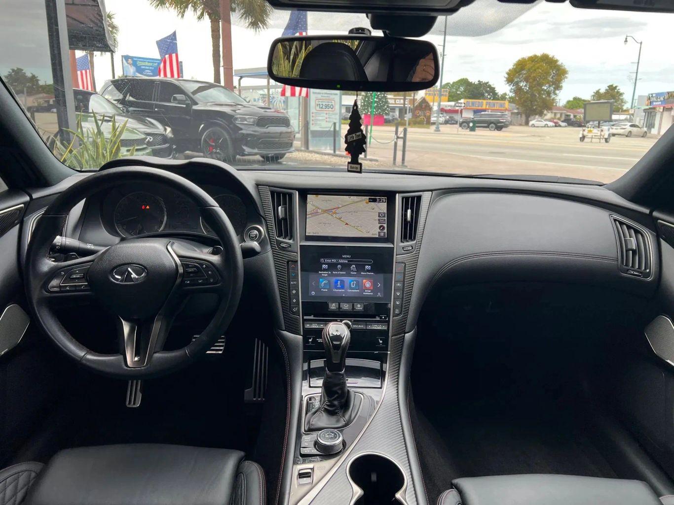 Infiniti Q50 Red Sport 400 Sedan 4D - Thumbnail 20