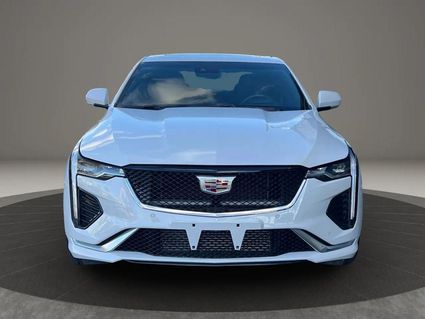 Cadillac Ct4 Premium Luxury Sedan 4D - Thumbnail 4