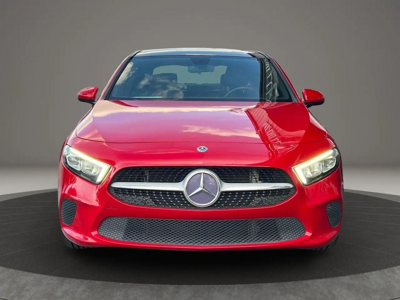 Mercedes-Benz A-Class A 220 Sedan 4D - Thumbnail 5