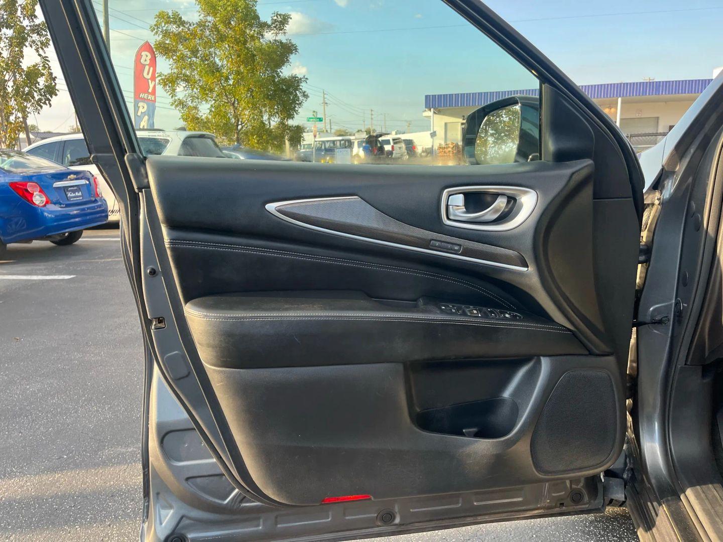 Infiniti Qx60 - Thumbnail 13