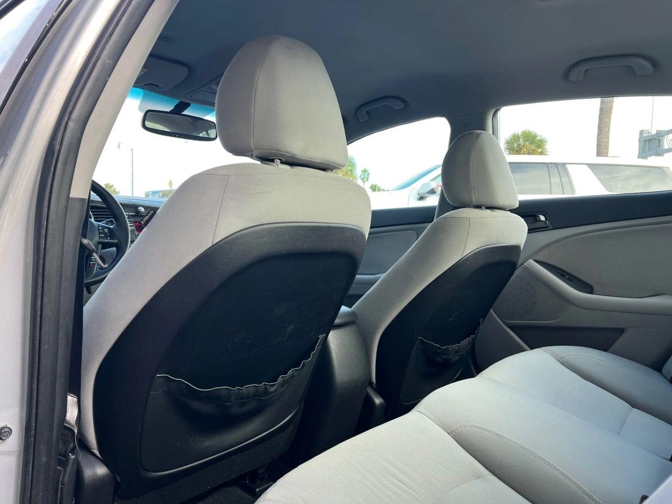 Kia Optima Lx Sedan 4D - Thumbnail 19