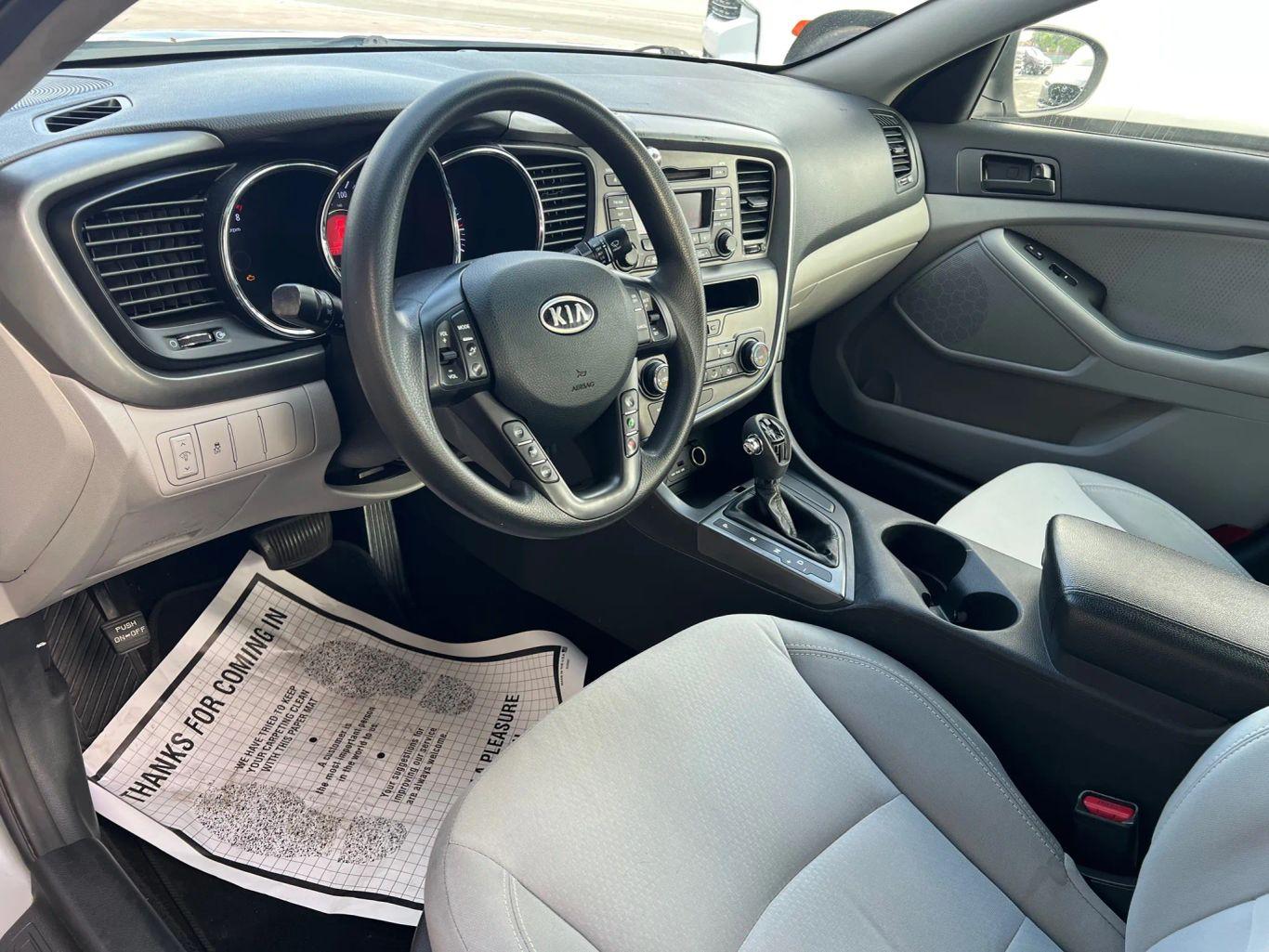 Kia Optima Lx Sedan 4D - Thumbnail 13