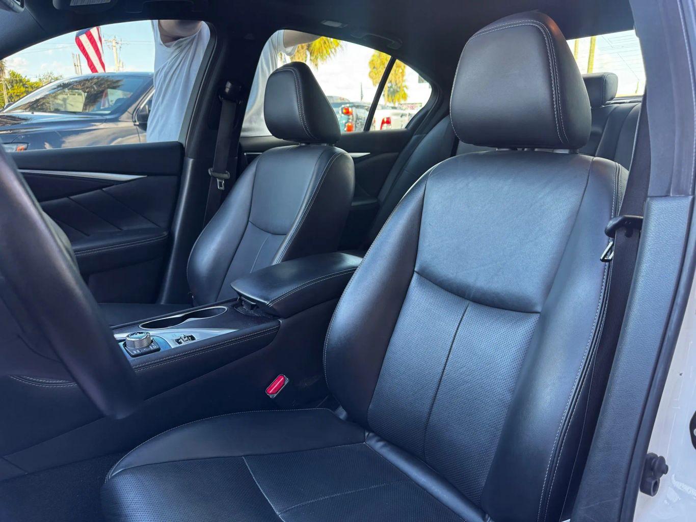 Infiniti Q50 Sensory Sedan 4D - Thumbnail 15