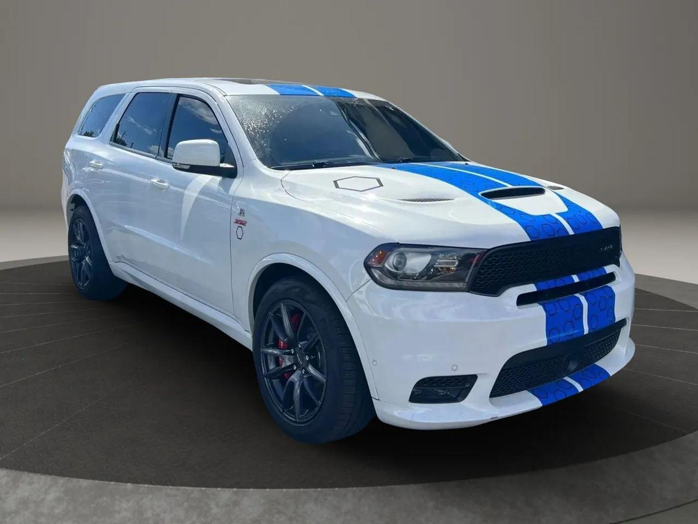 Dodge Durango Srt Sport Utility 4D - Thumbnail 5