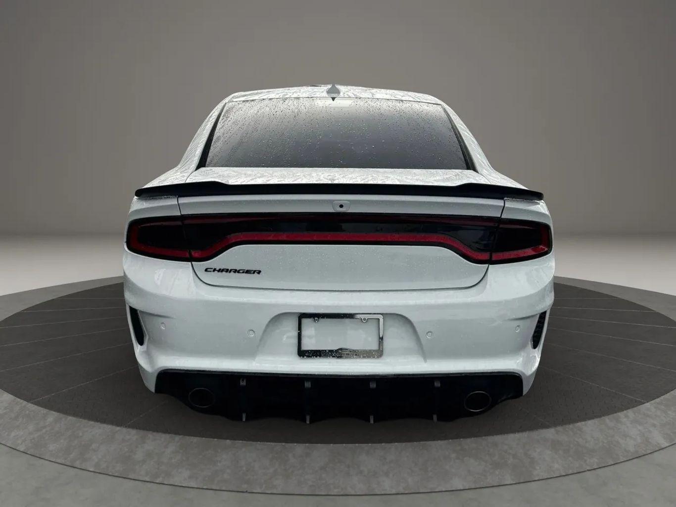 Dodge Charger Scat Pack Widebody Sedan 4D - Thumbnail 10