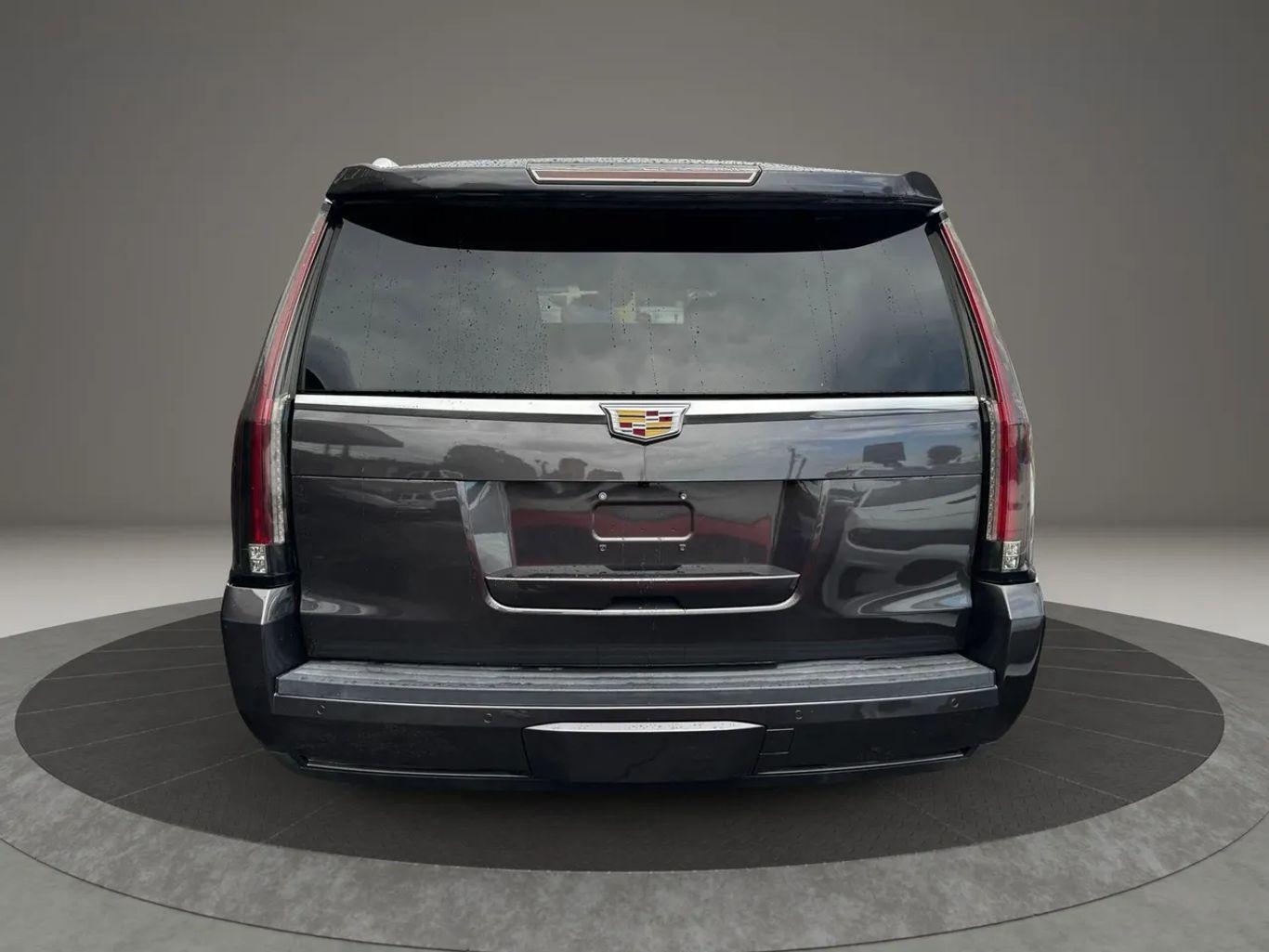 Cadillac Escalade Premium Sport Utility 4D - Thumbnail 9