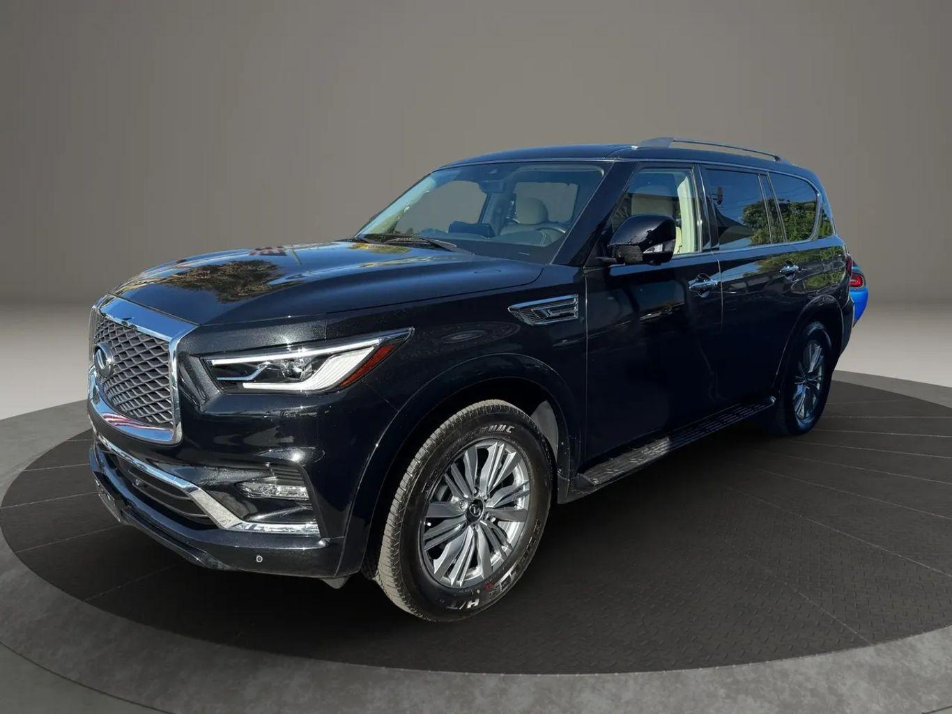 Infiniti Qx80 Luxe Sport Utility 4D - Thumbnail 5