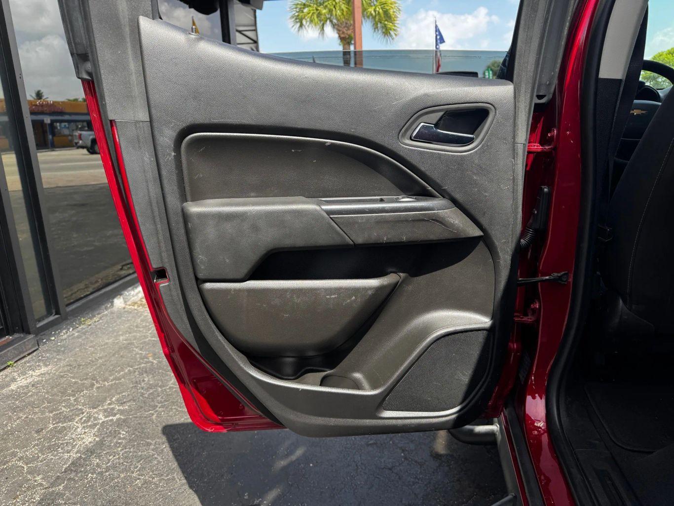 Chevrolet Colorado Crew Cab Lt Pickup 4D 5 Ft - Thumbnail 17