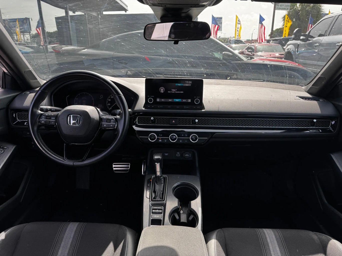 Honda Civic Sport Hatchback 4D - Thumbnail 18