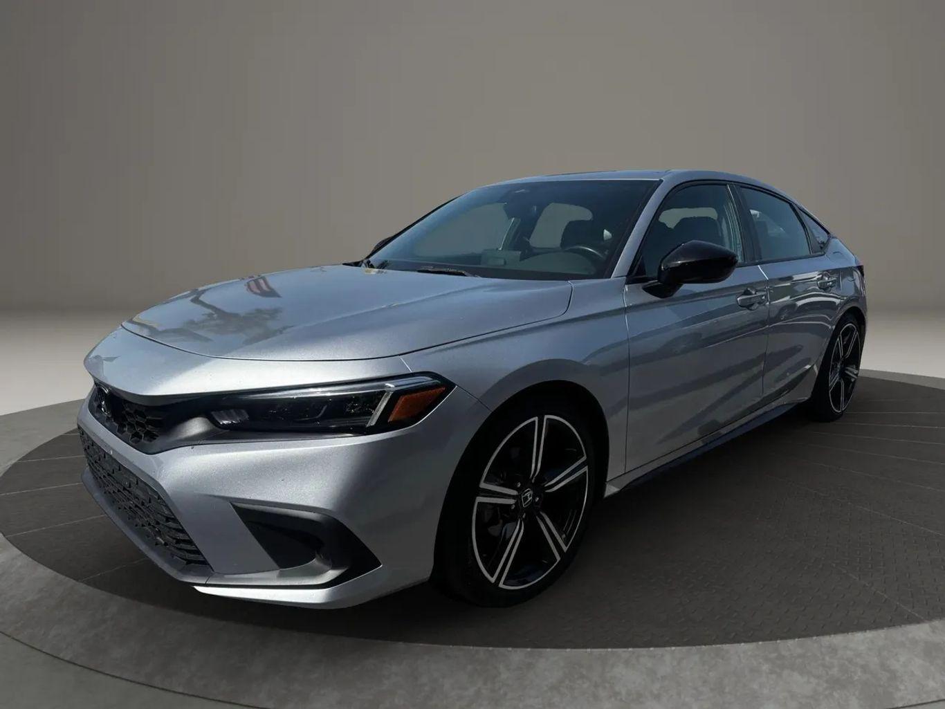 Honda Civic Sport Hatchback 4D - Thumbnail 5