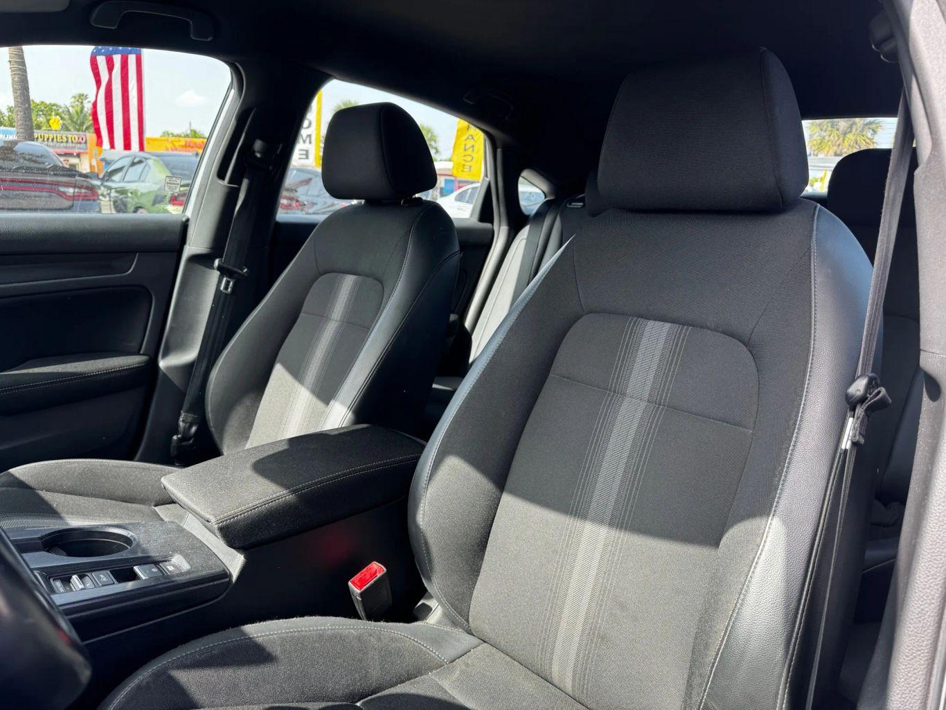 Honda Civic Sport Hatchback 4D - Thumbnail 13