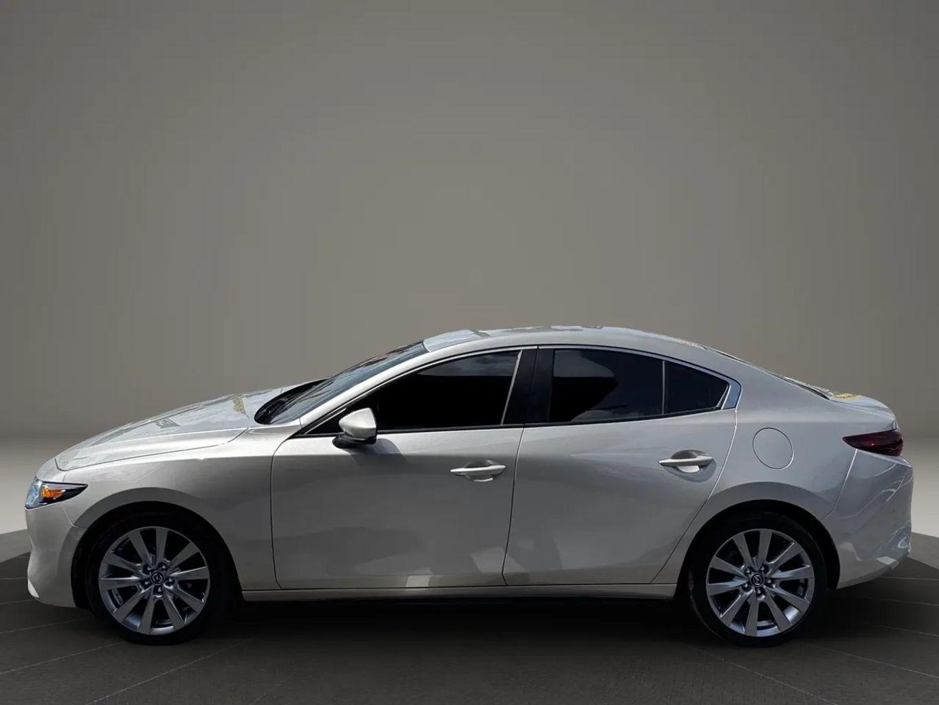 Mazda Mazda3 Select Sedan 4D - Thumbnail 6