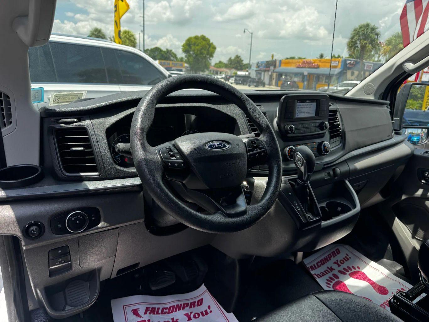 Ford Transit 250 Cargo Van Low Roof W/Lwb Van 3D - Thumbnail 19