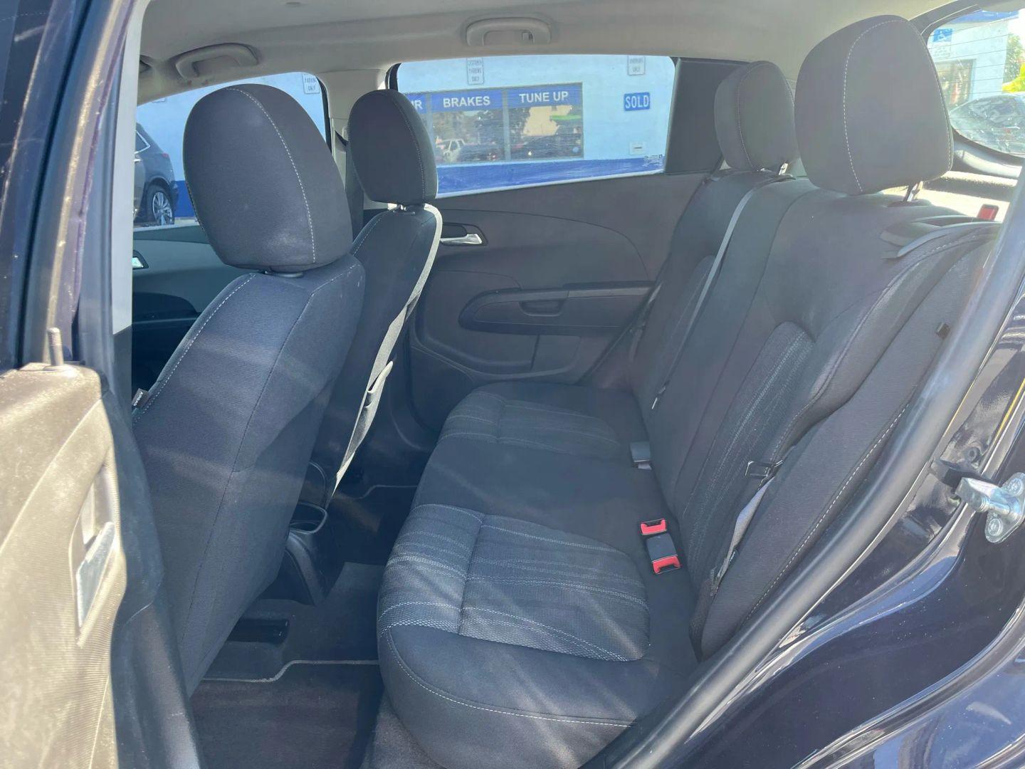 Chevrolet Sonic Lt - Thumbnail 17