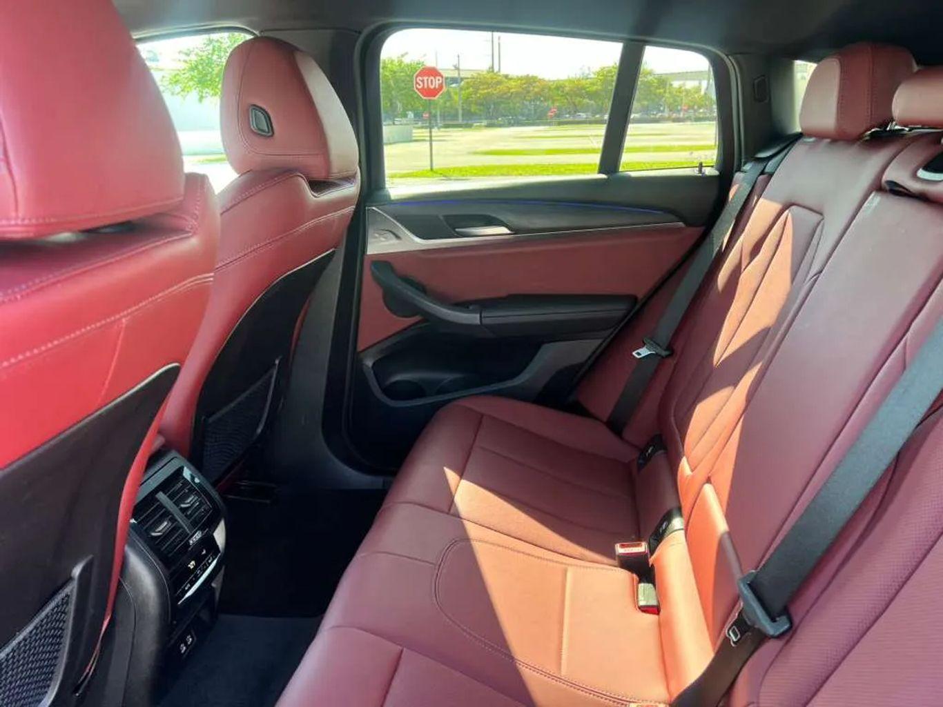 Bmw X4 - Thumbnail 13