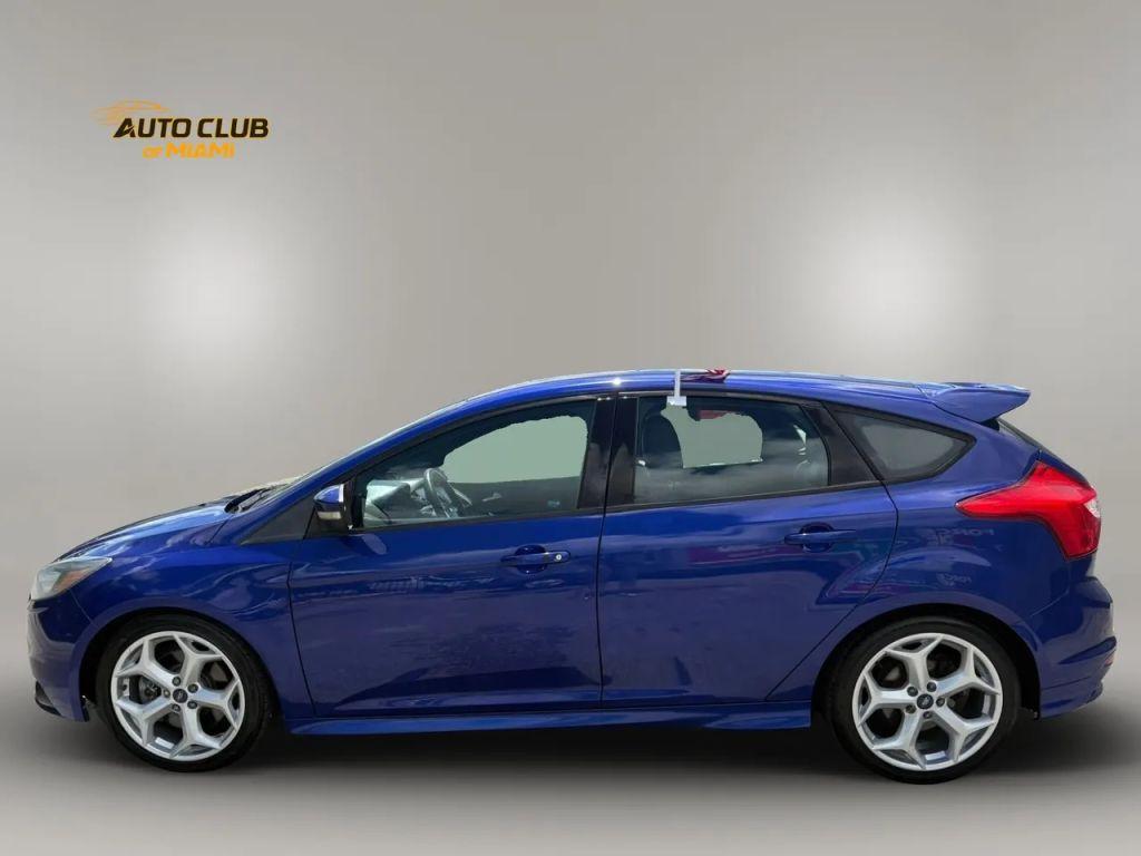 Ford Focus St - Thumbnail 5