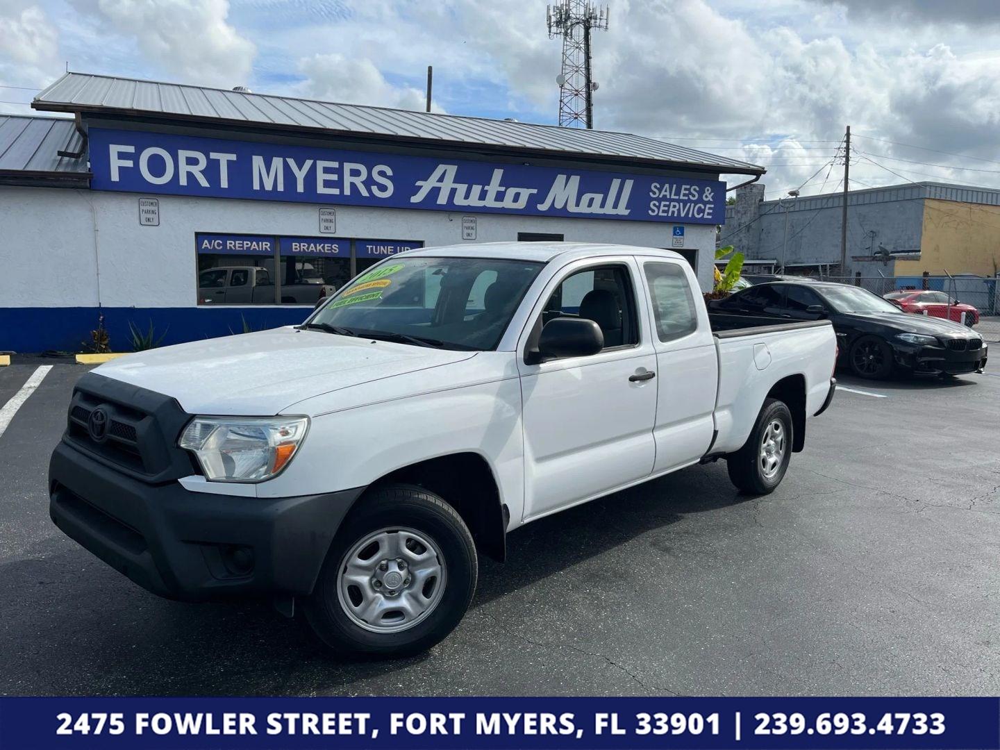 Toyota Tacoma - Thumbnail 2