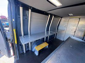 Mercedes-Benz Sprinter 2500 Crew - Thumbnail 17