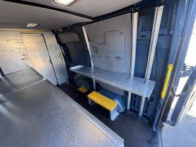 Mercedes-Benz Sprinter 2500 Crew - Thumbnail 18