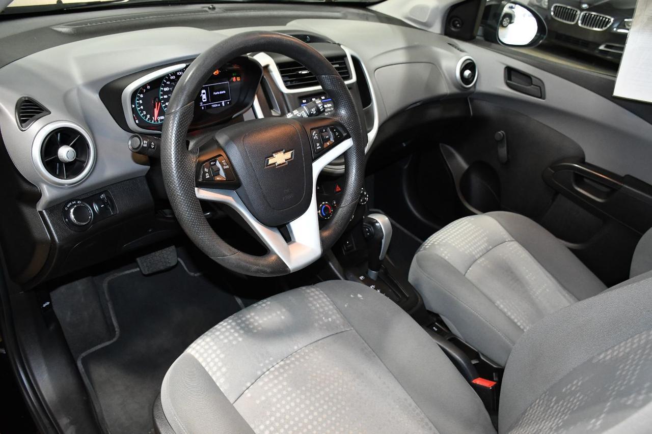 Chevrolet Sonic - Thumbnail 16