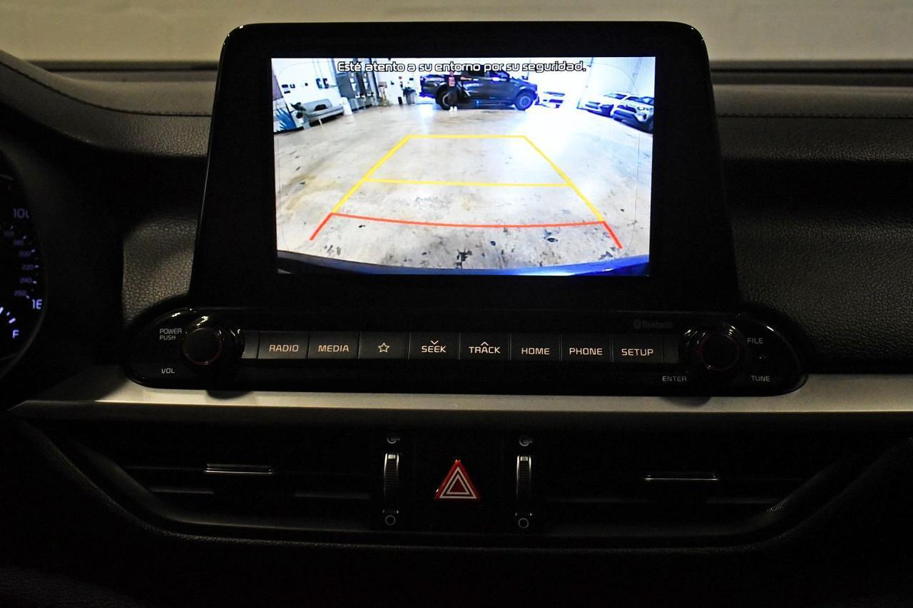 Kia Forte - Thumbnail 13