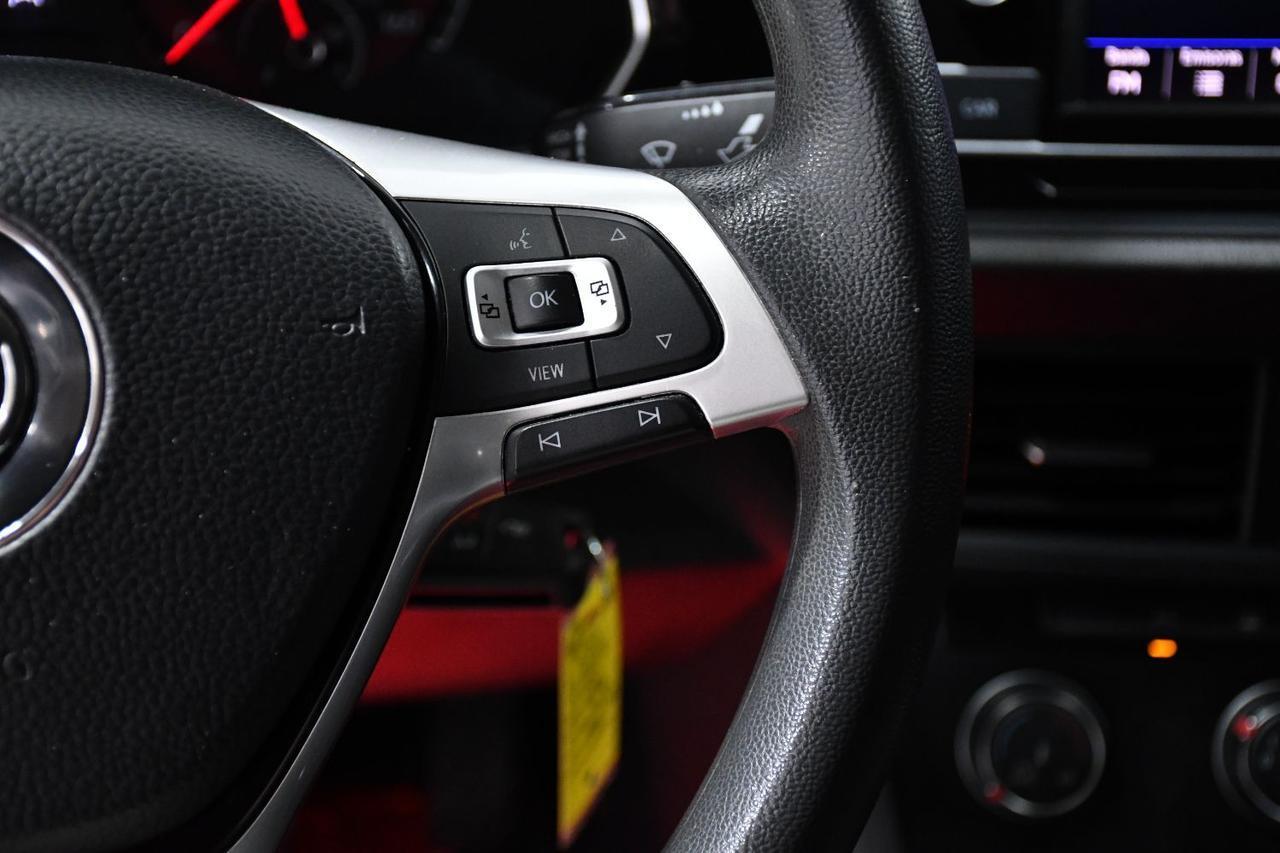 Volkswagen Jetta - Thumbnail 9