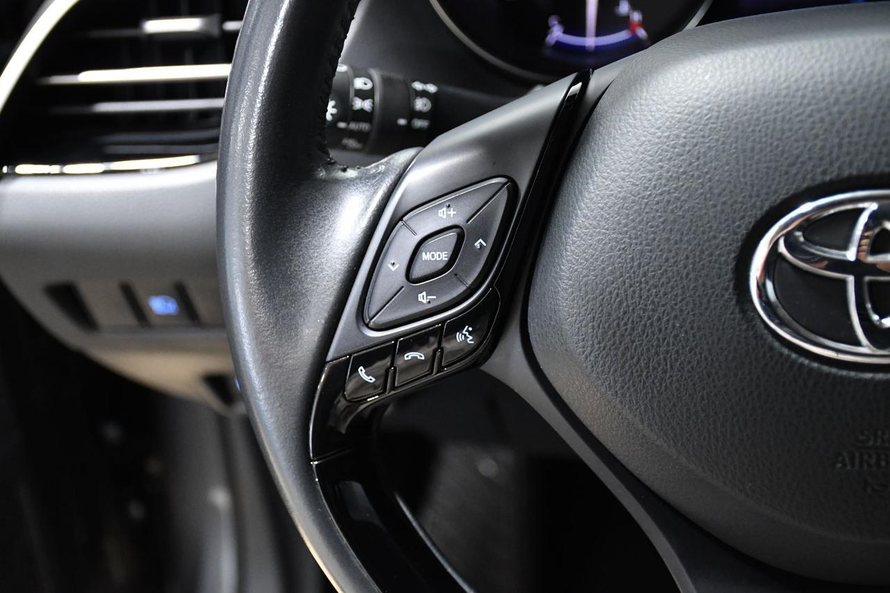 Toyota C-HR - Thumbnail 8