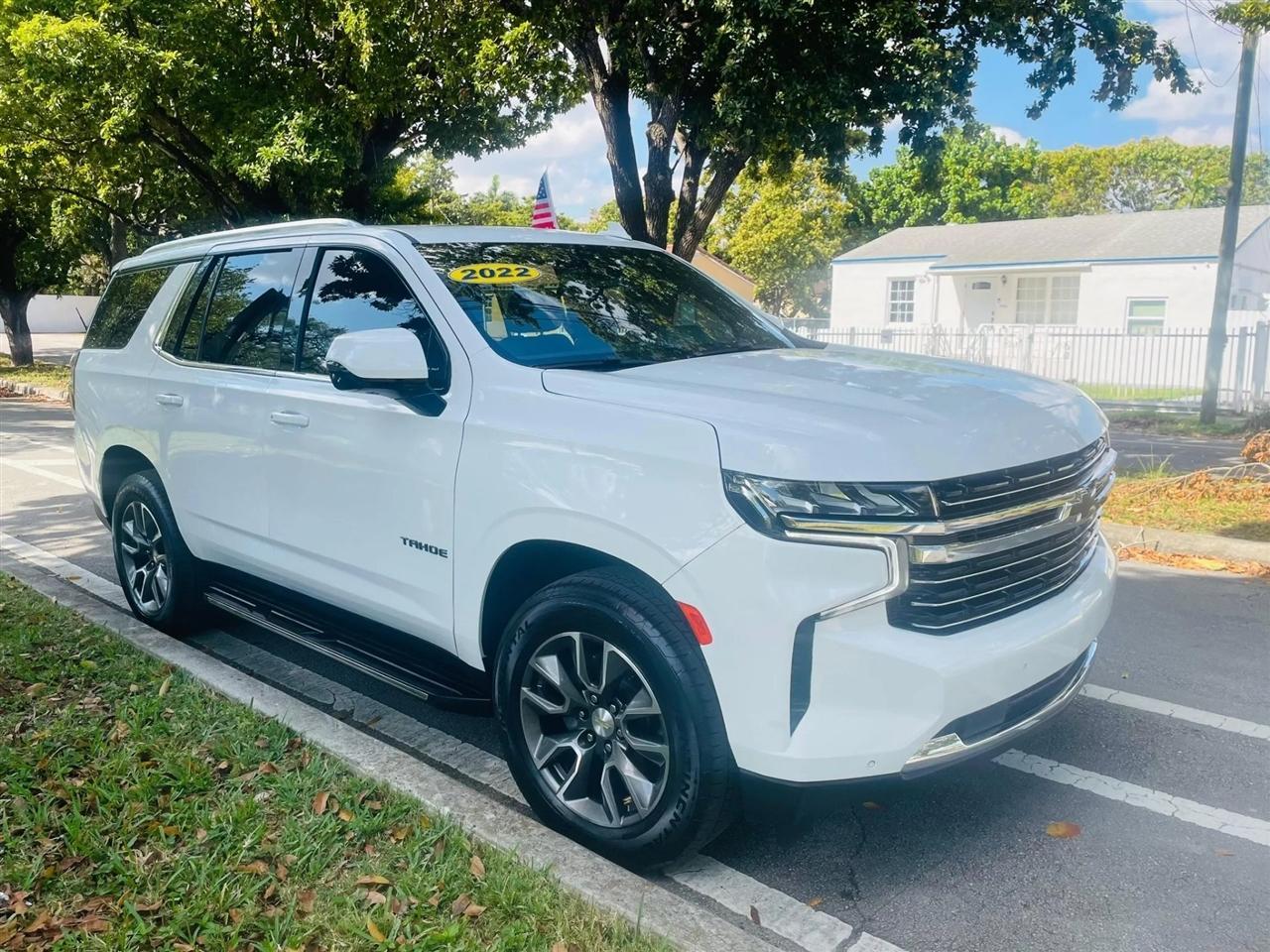 Chevrolet Tahoe - Thumbnail 8