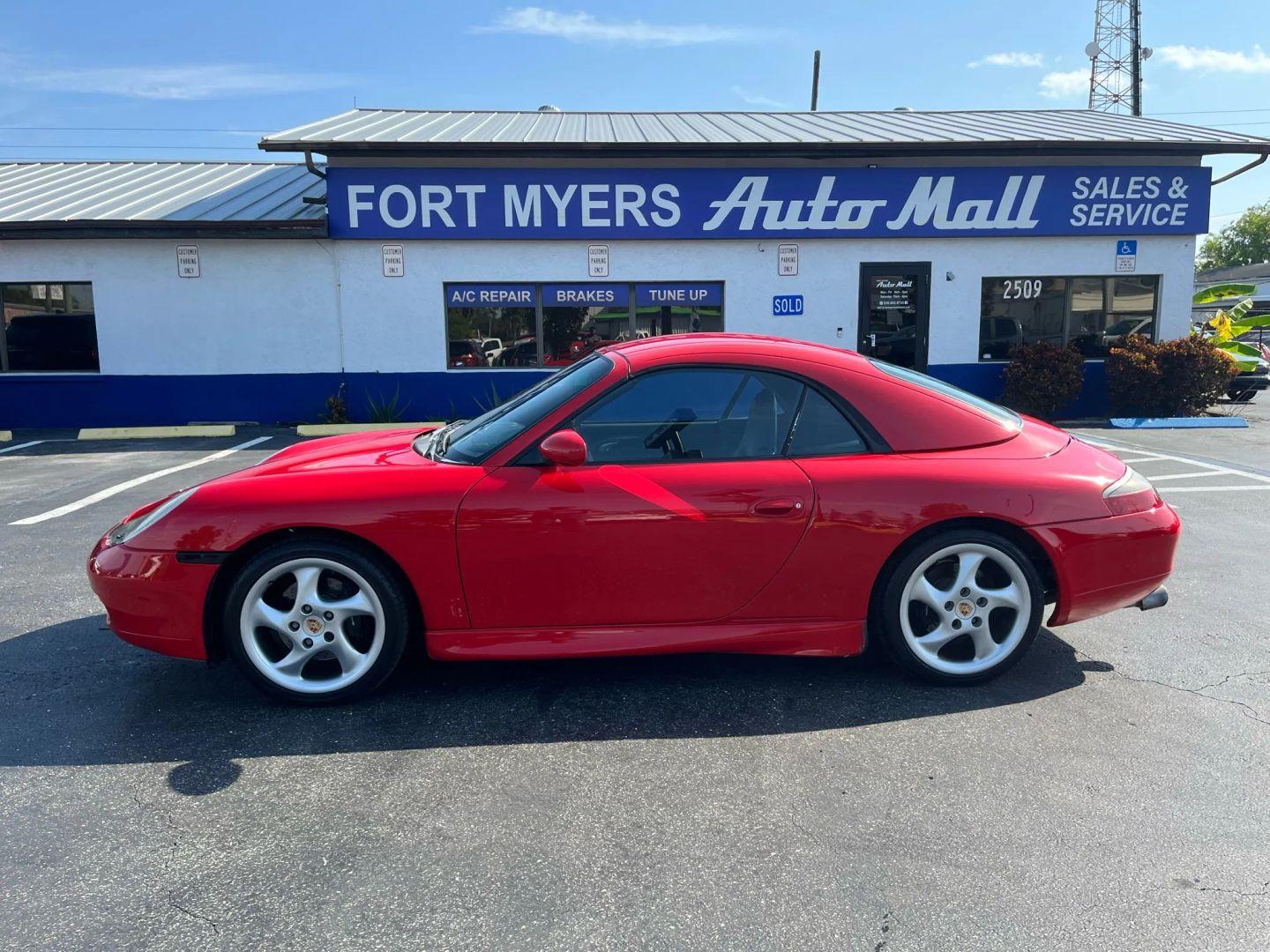 Porsche 911 Carrera - Thumbnail 12