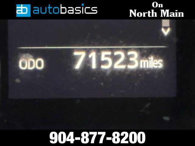 Toyota Camry - Thumbnail 15